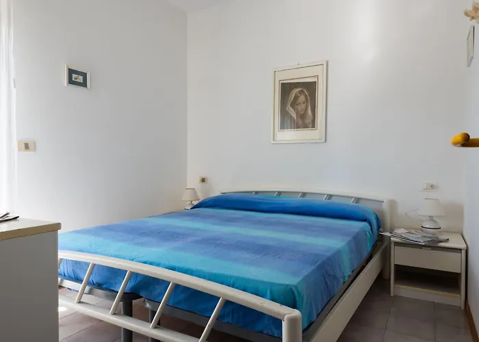 Beachside For Four Guests In Bibione